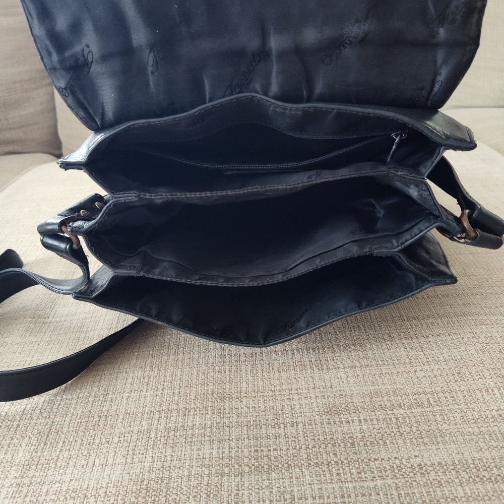 Fossil Leather Crossbody Messenger Bag - Picture 8 of 13